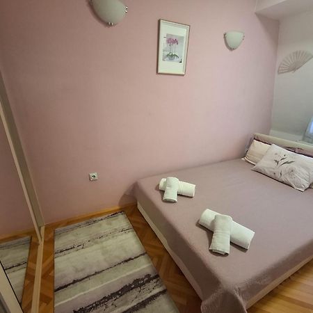 New Apartment 8, Self Check-In, Free Parking Skopje Exterior foto